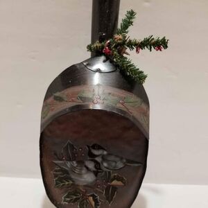 Decorative Hand Painted Scoop with Birds and Holly